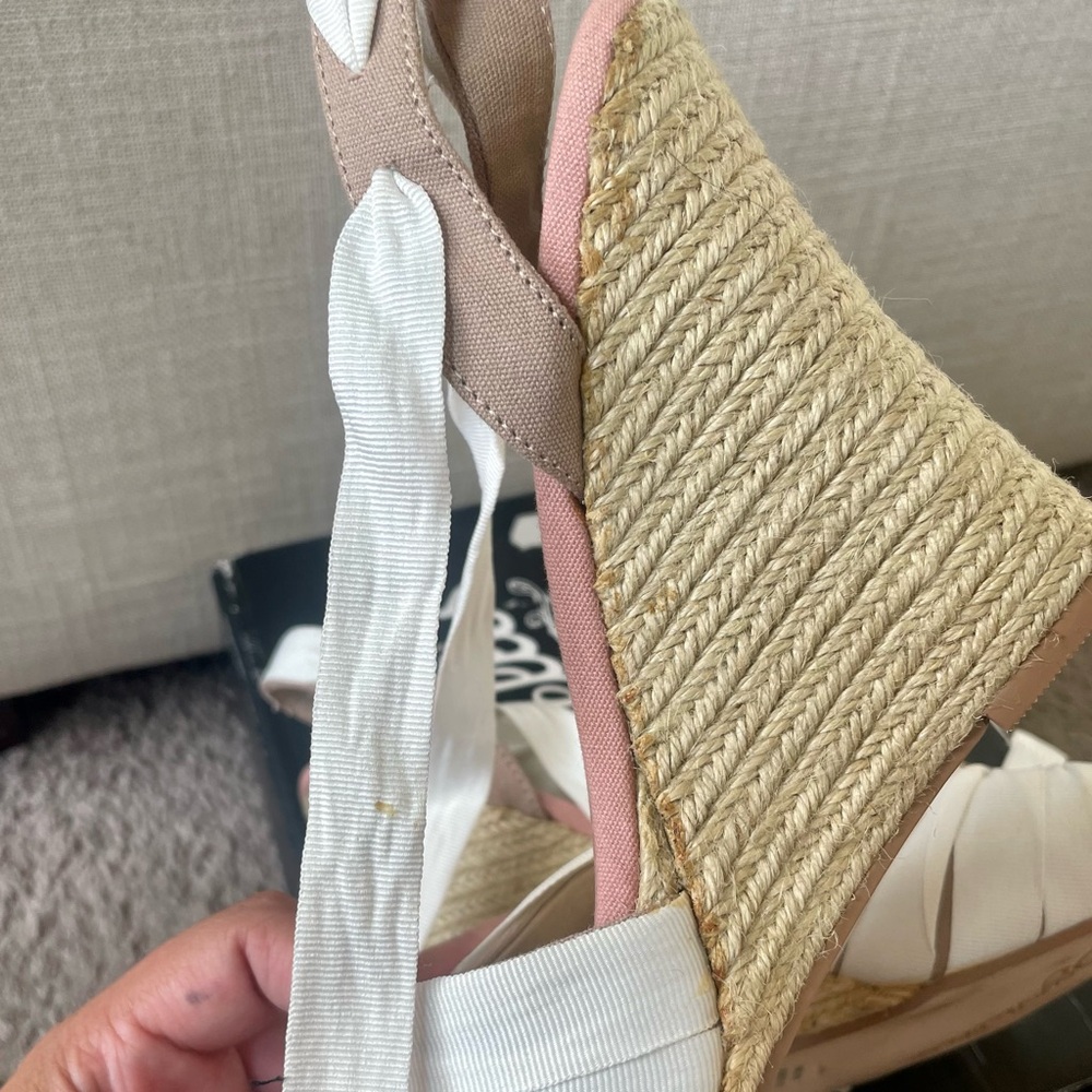 Seychelles Arden Espadrilles Wedge Sandals in White - Picture 11 of 14